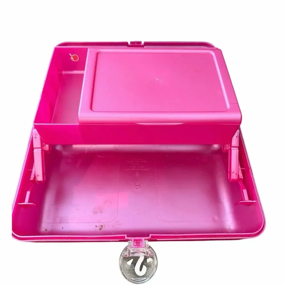 Vintage bright pink Caboodles make up case storage